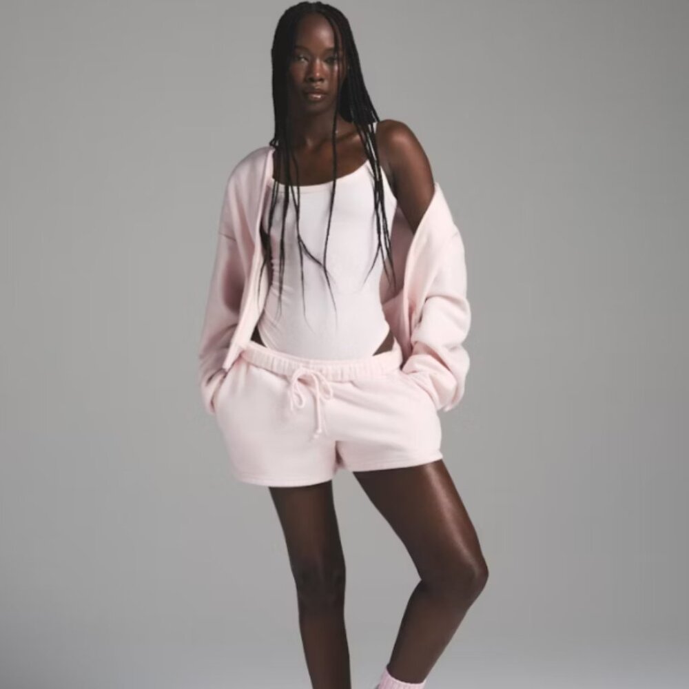 NWT Skims Cotton Fleece Short, Barely Pink, Size L